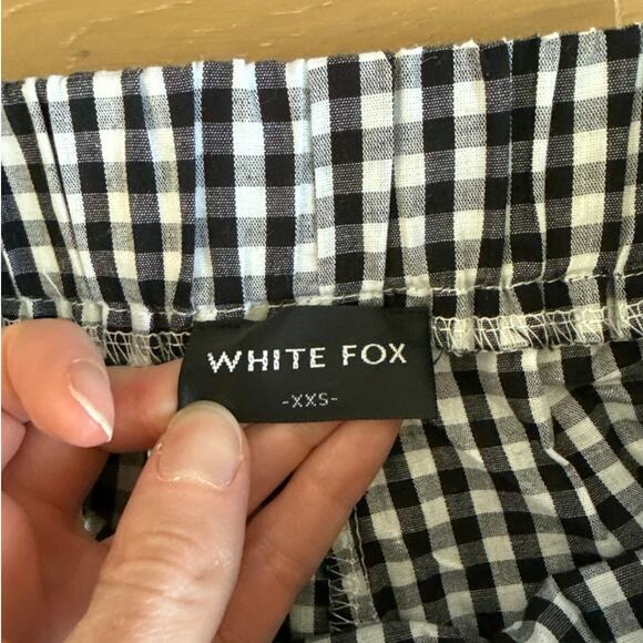 White Fox Shorts Gingham Check Thought About It Size XXS Black White - Picture 2 of 4